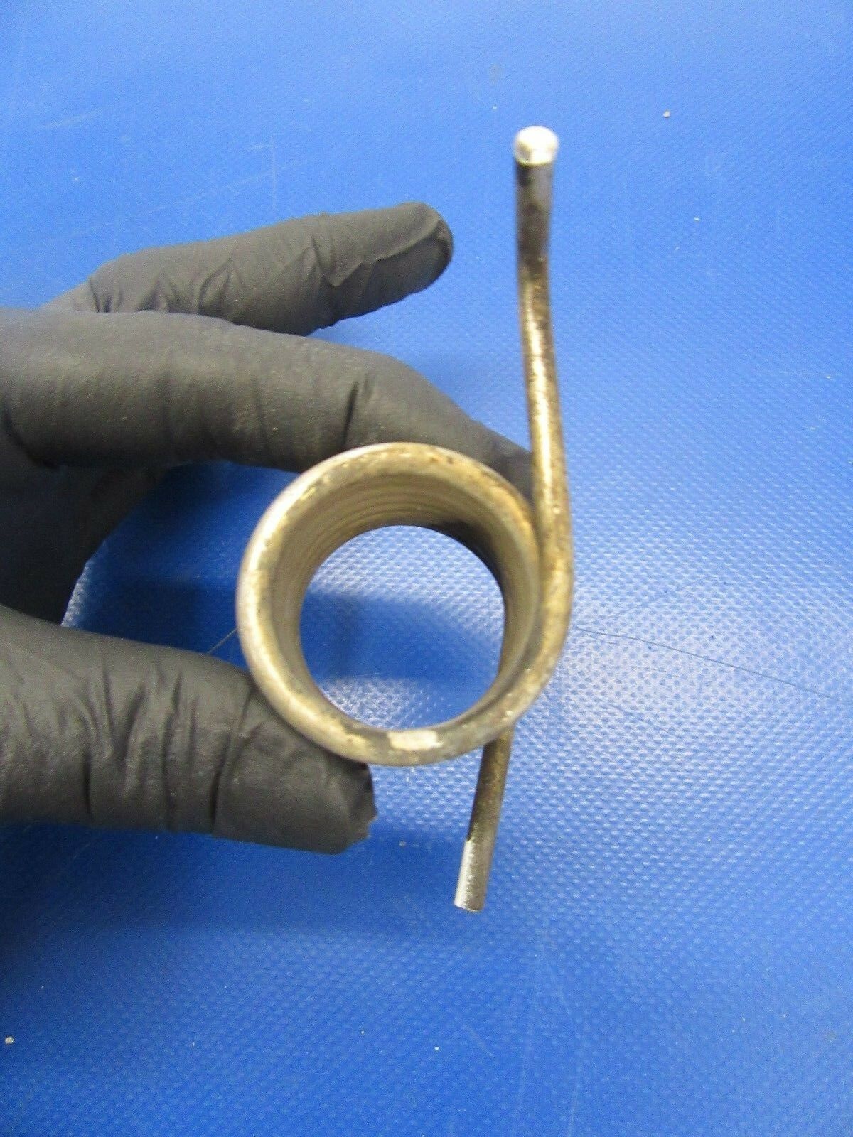 Beech Baron Torsion Spring P/N 60-810085-1 (0418-126)