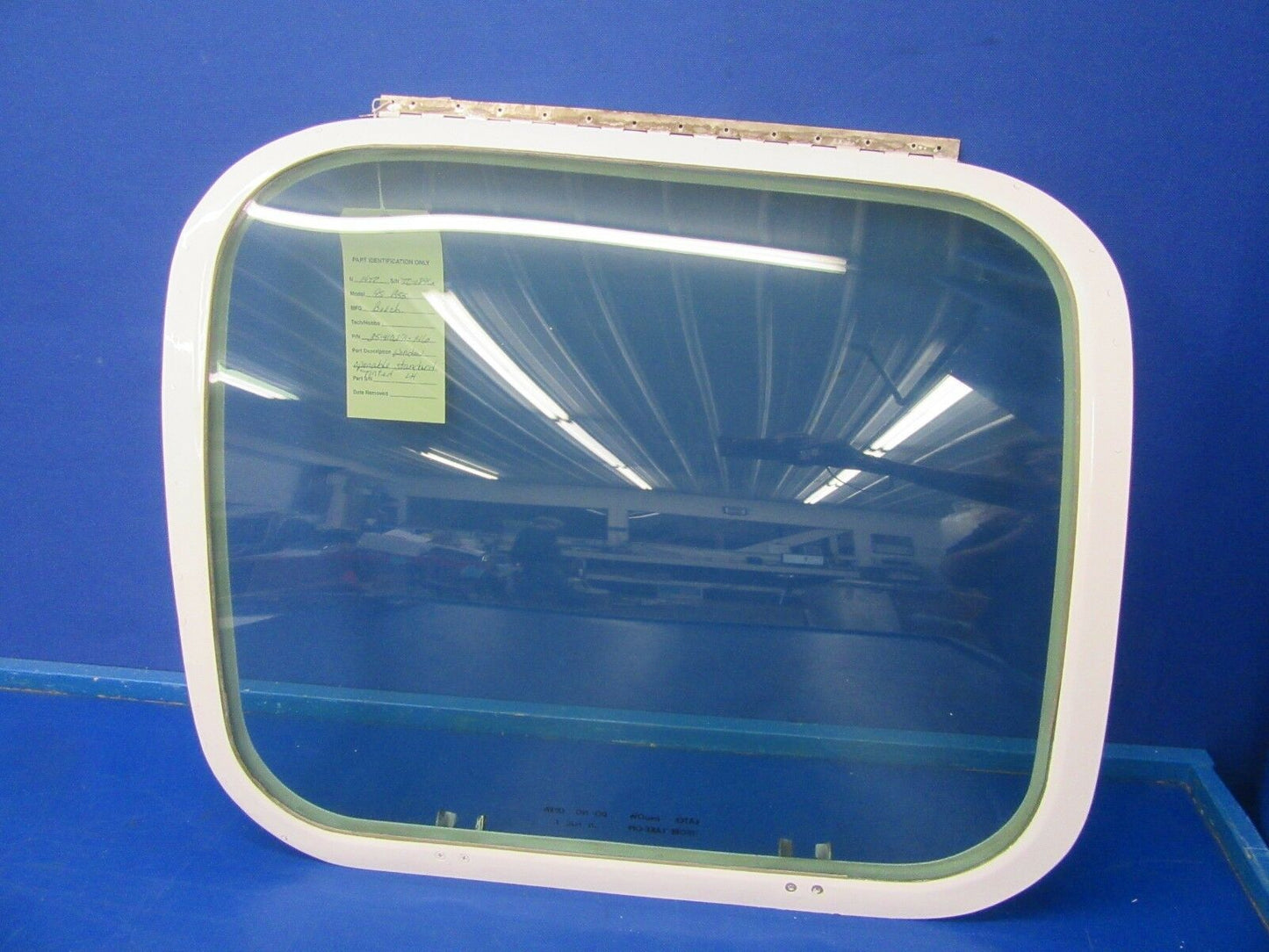 Beech Baron 95-B55 Window LH Openable Standard Green Tint 35-410291-147 (1118-10