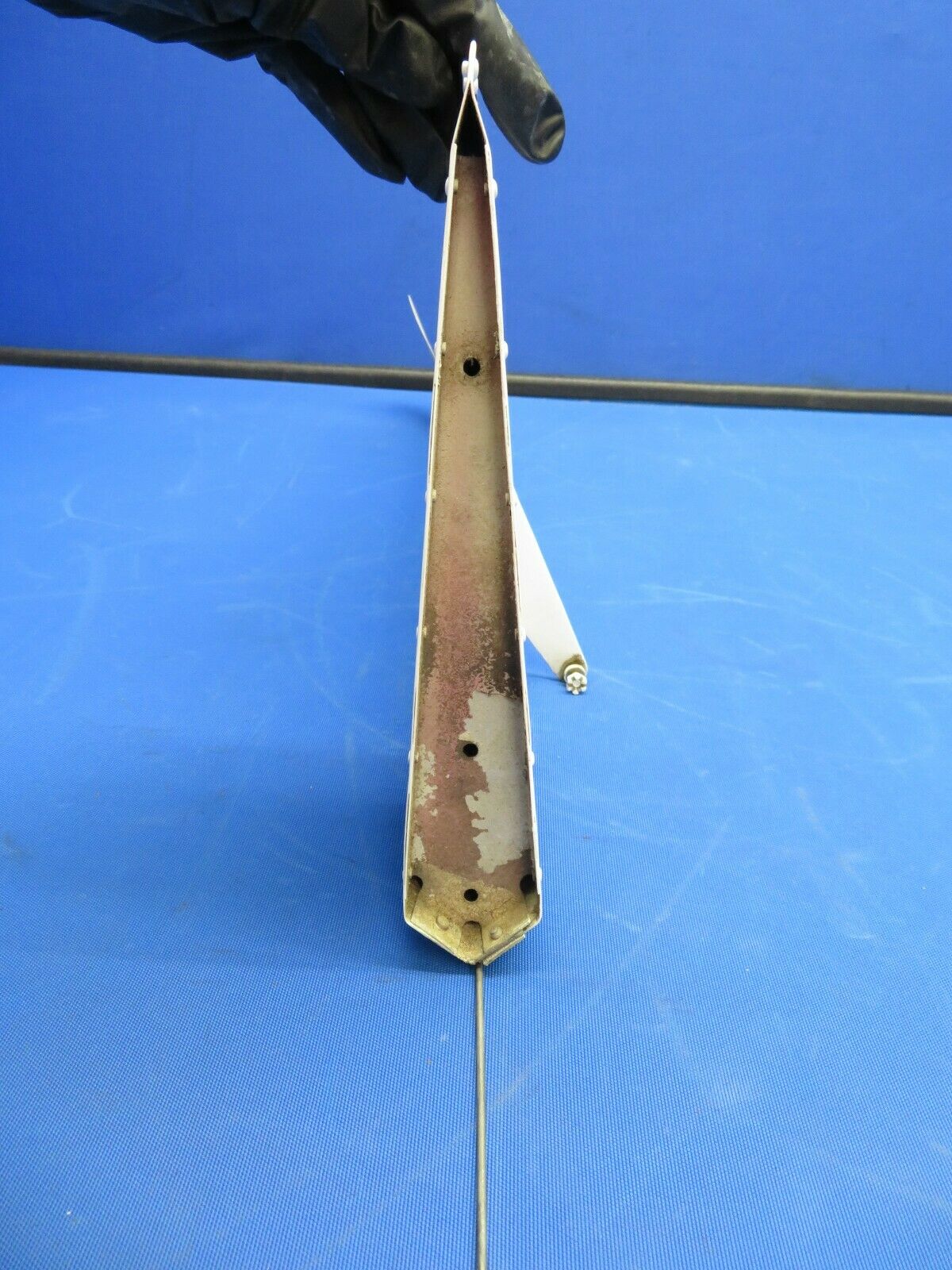 Beech Baron 95-B55 Trim Tab Rudder 96-630000-71 (0820-08)