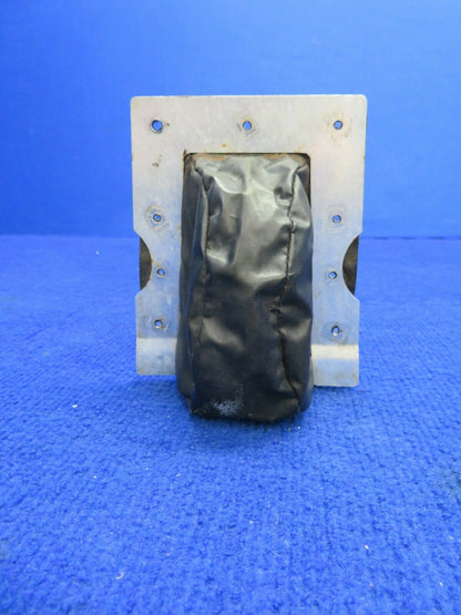 Cessna 310 / 310R Hinge Cover MLG LH or RH FWD or AFT P/N 0822001-3 (0422-360)