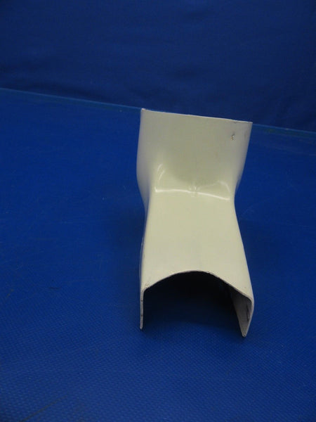 Piper Arrow Vertical Stabilizer Strobe Cap (0318-138)