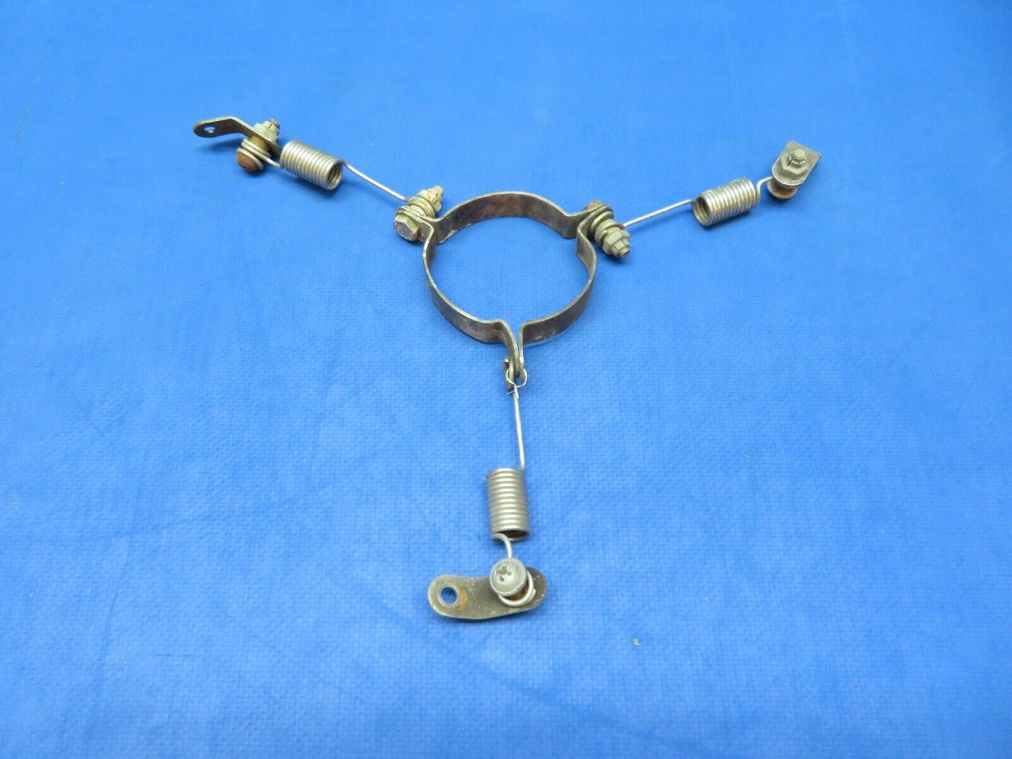 Cessna 310 310F Exhaust Stack Centering Clamp Spring Assy 0852000-28 (1123-350)