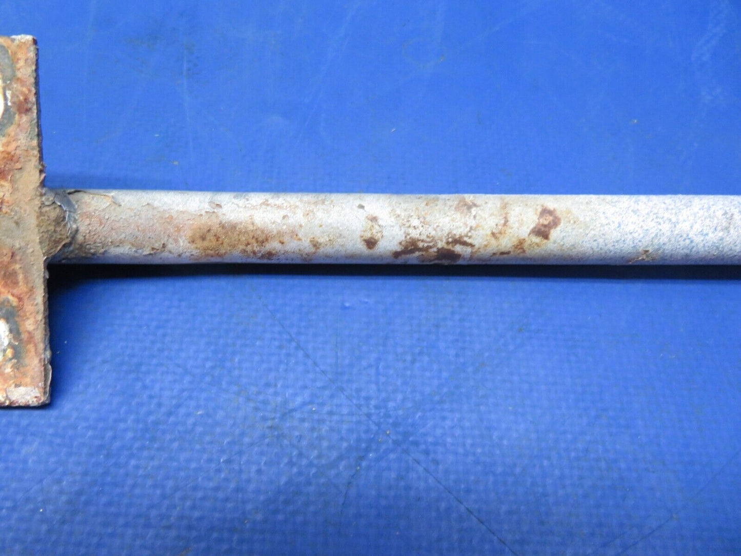 Piper PA-28-180 Stabilator Trim Arm Assy P/N 65248-00 (0723-702)