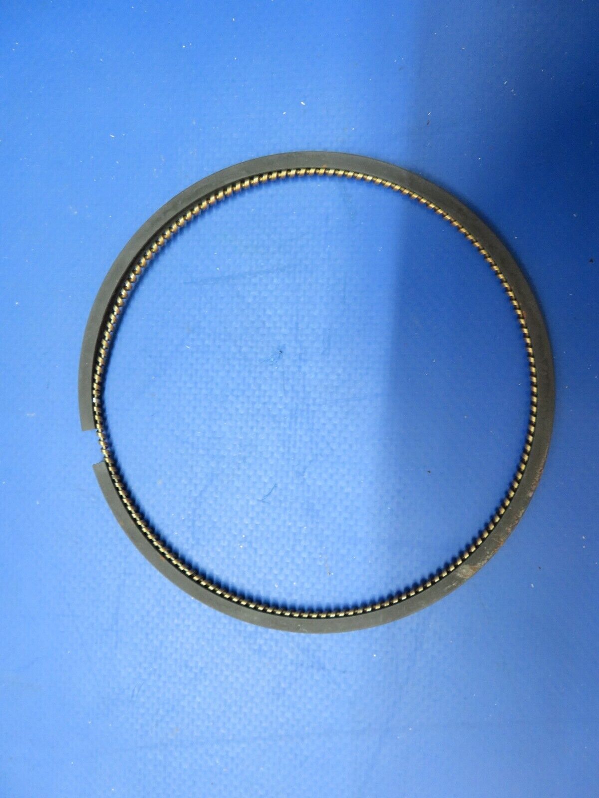 Continental Piston Ring Set P/N 639570 STD NOS (1222-366)
