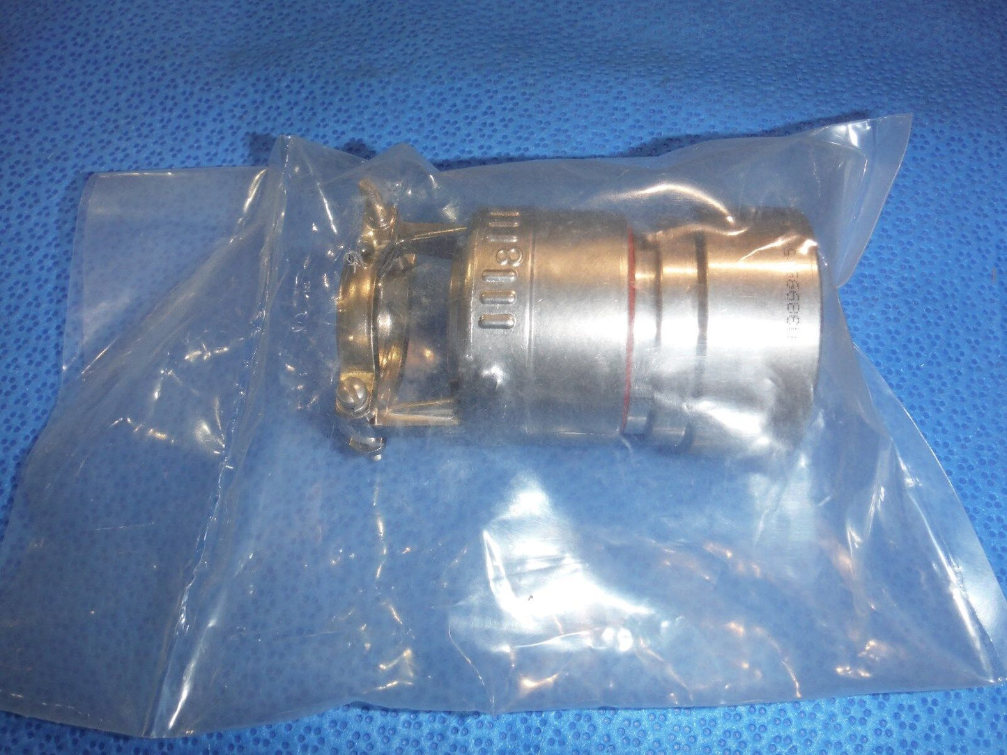 Amphenol Cable Back Shell  LOT OF 15  NOS  P/N M38999/5-24F08  (915-138)