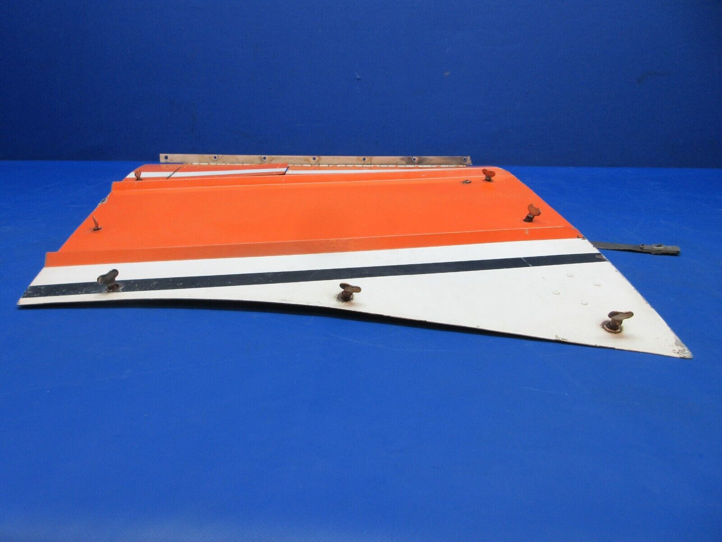 Cessna 188B AGpickup Door Assy Fuselage Access RH P/N 1613292-16 (0723-266)