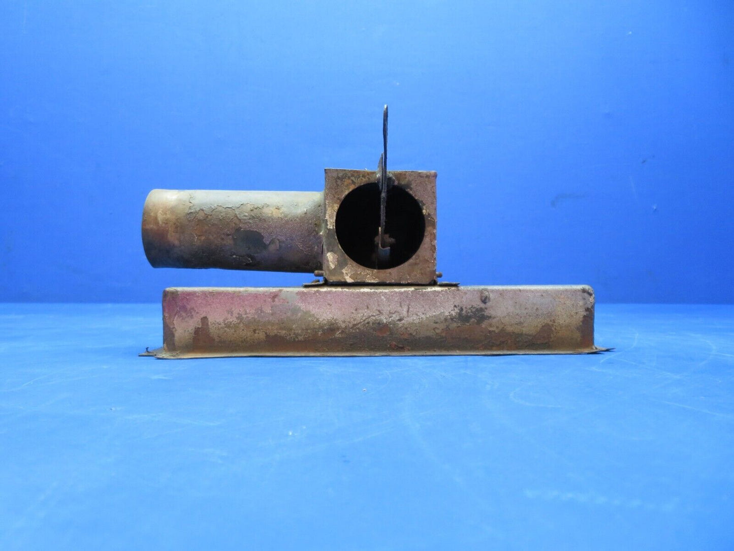 Piper PA-28-180 Cabin Heat Box Assy P/N 65545-00 (0723-716)