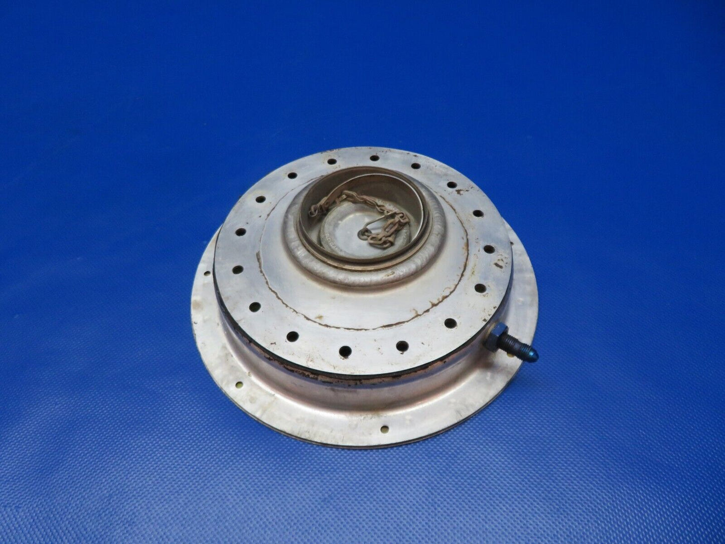 Early Cessna 310 / 310B Fuel Door & Filler Neck w/ Cap PN 07211300-21 (1223-218)