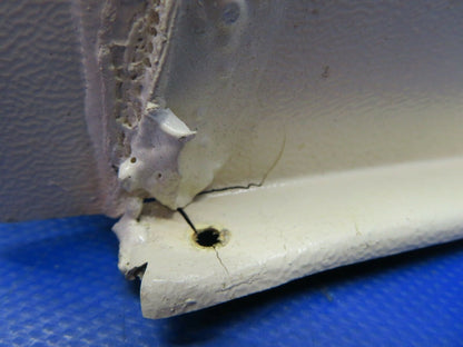 Piper PA-32RT Bulkhead Ventilation Interconnect & Duct P/N 79192-00 (0620-334)