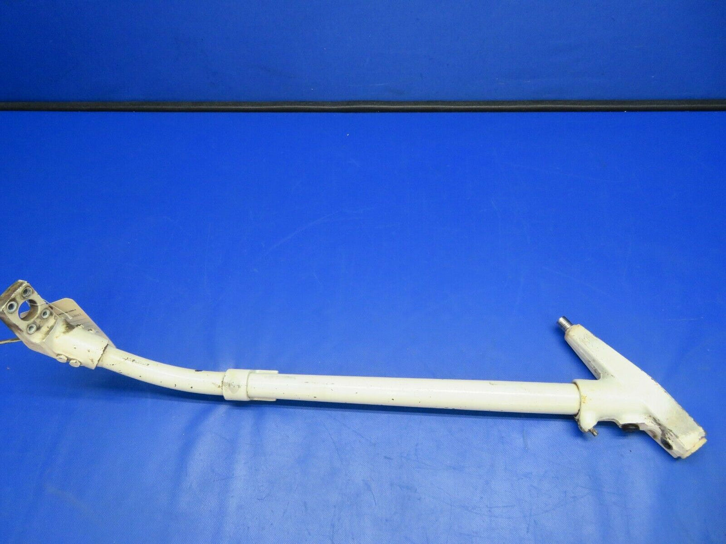 Cessna 177RG LH Main Landing Gear Leg / Spring Assy P/N 2041005-3 (0621-875)