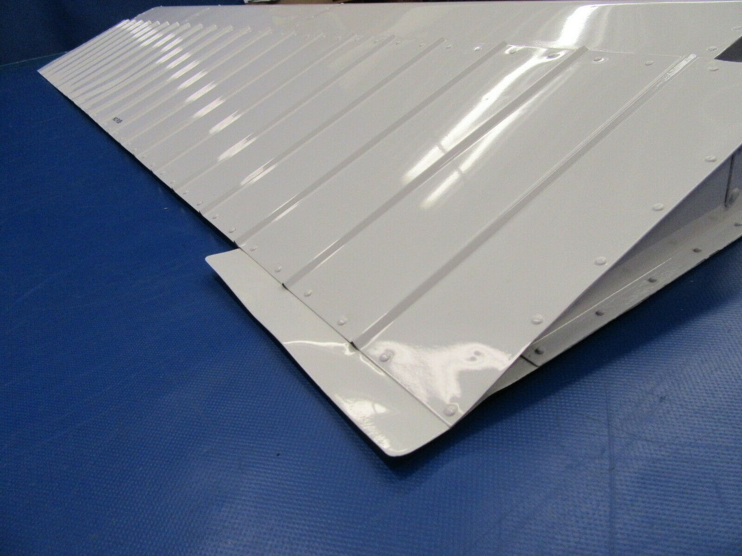 Beech B-24R Sierra Aileron RH P/N 169-130005-2 (0319-397)