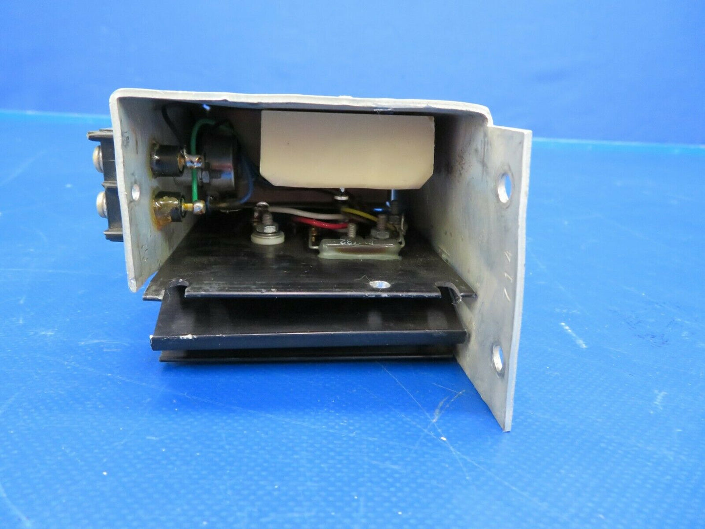 Lamar Voltage Regulator 28V P/N B-00296-3, 9910126-3 (0220-123)