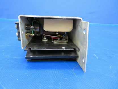 Lamar Voltage Regulator 28V P/N B-00296-3, 9910126-3 (0220-123)