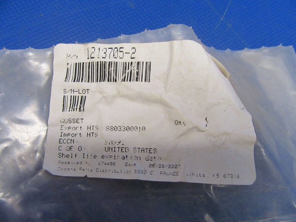 Cessna 210 Gusset RH Bulkhead Door Post NOS P/N 1213705-2 (0219-165)