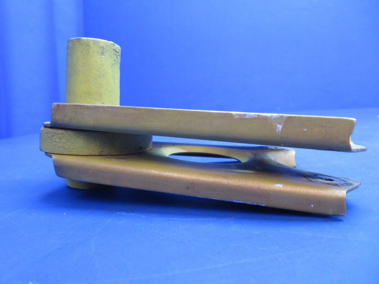 Lake LA-4-200 LH Bellcrank Assy Aileron P/N 2-7109-3 (1222-901)