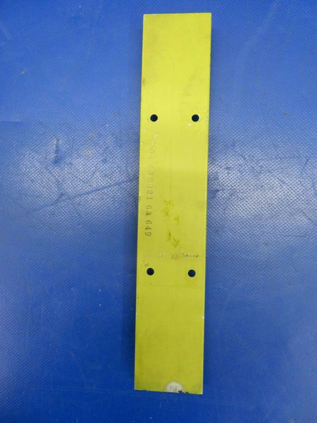 Beech Baron 58B Track Seat Pilot / Co-Pilot INBD 002-430021-63 (0420-04)