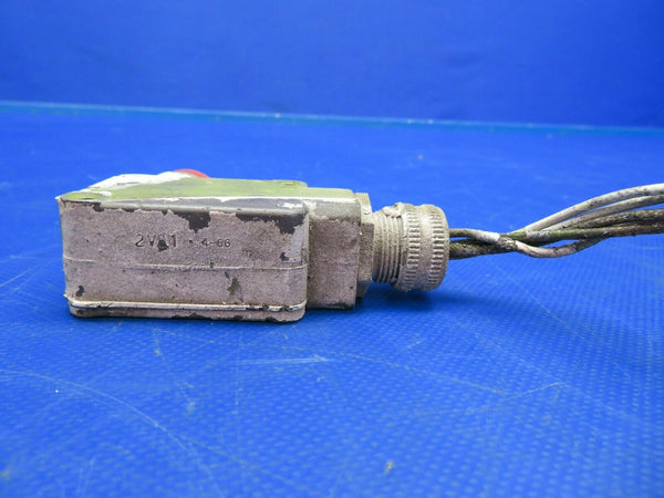 Cessna 310P Micro Switch Nose Gear P/N 2VB1 (0620-681)