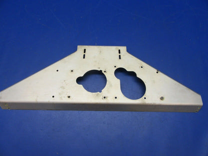 Beech Baron King Auto-Pilot Brackets P/N 047-3533-05 LOT OF 3 (0621-681)