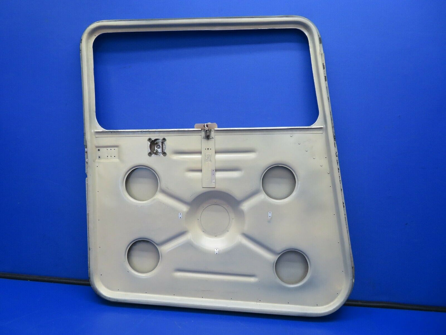 Cessna 170 Cabin Door Left Hand NO WINDOW NO LATCH P/N 0511106 (0721-852)