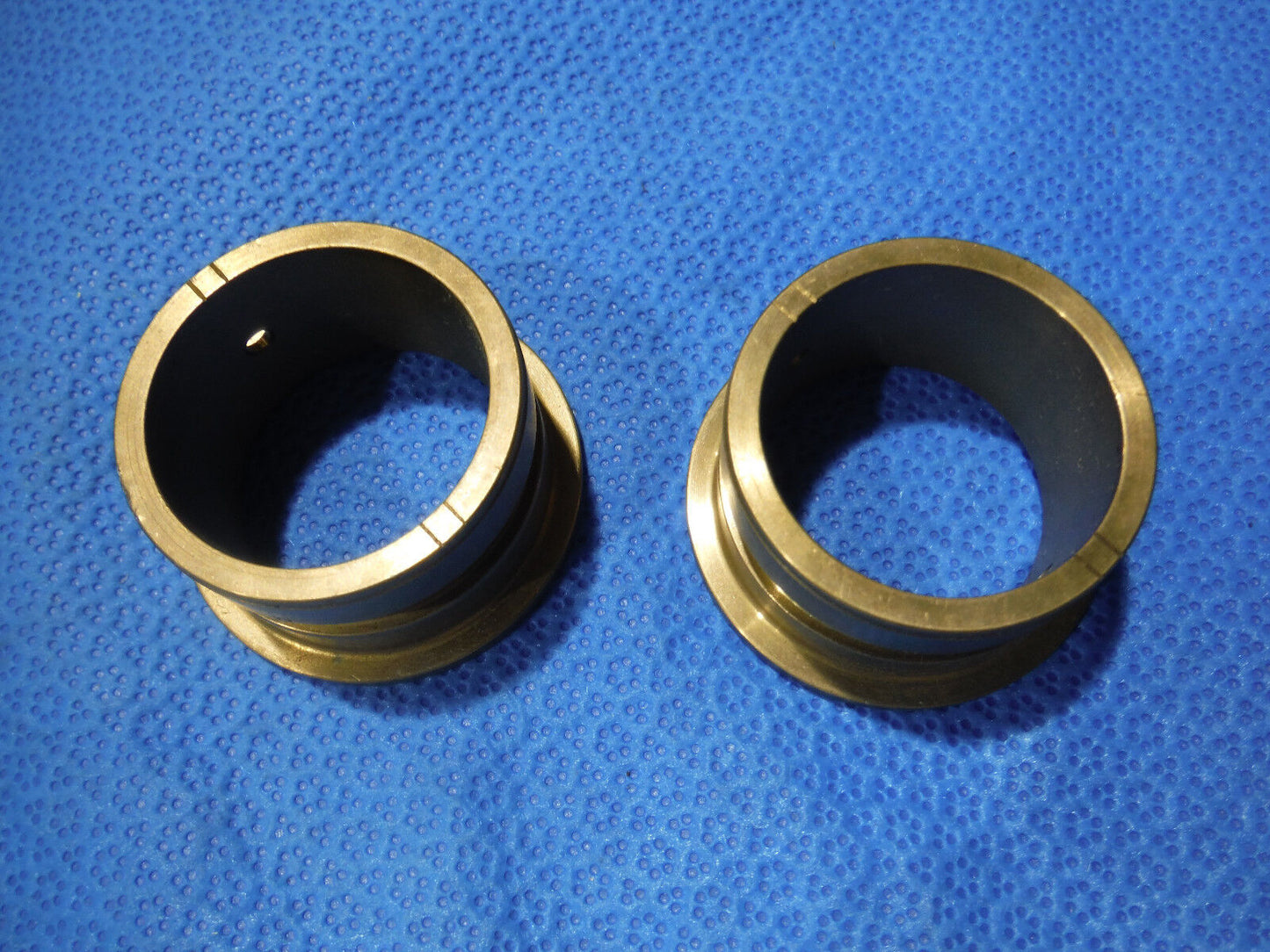 Curtiss-Wright Bushing BOX OF 2  P/N 139149Y2 NSN 5365-00-048-8813 (915-25)