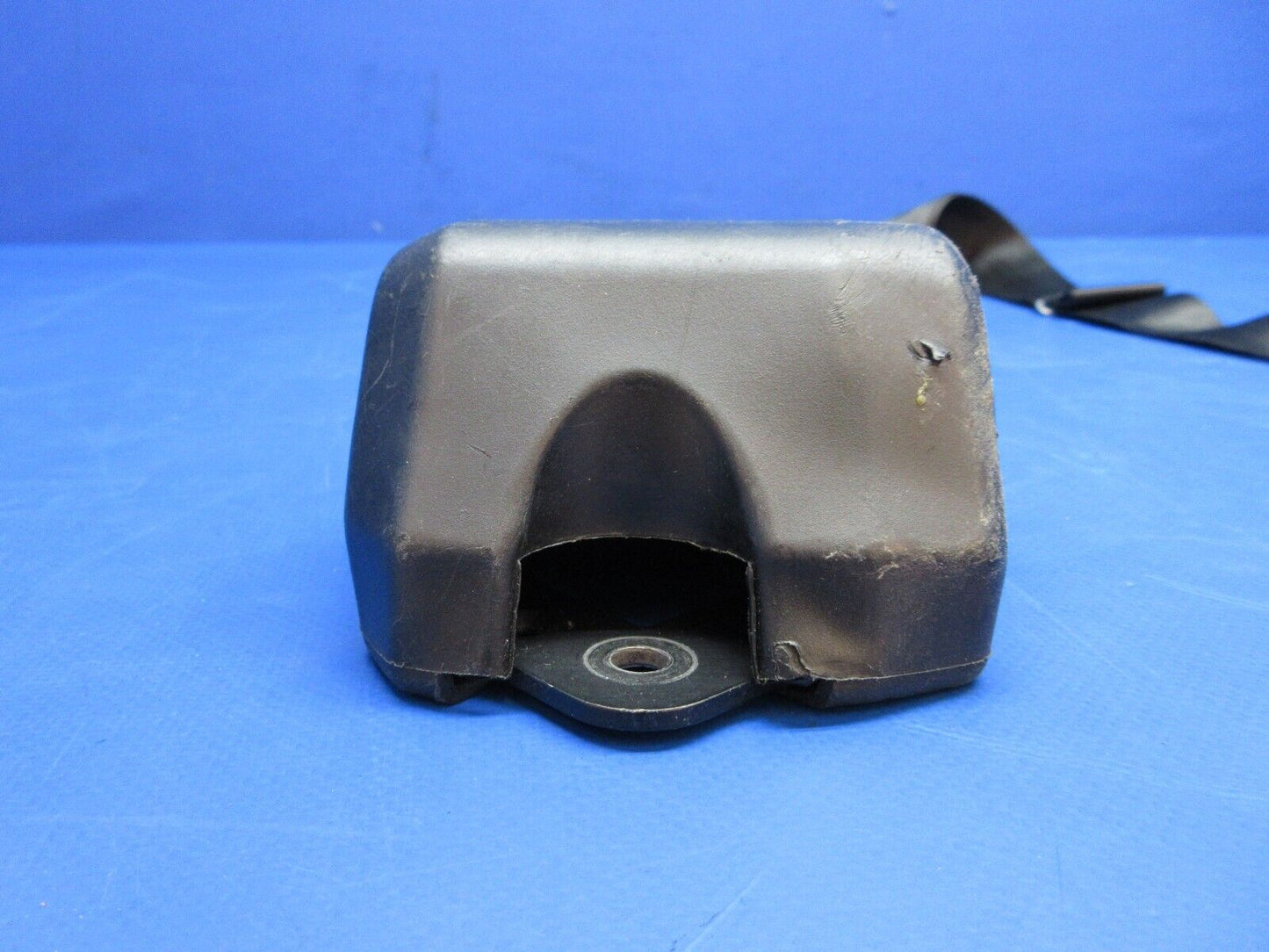 Diamond DA-42 RH Rear Schroth Safety Belt Assy P/N 5-01-2H0701 (0623-139)