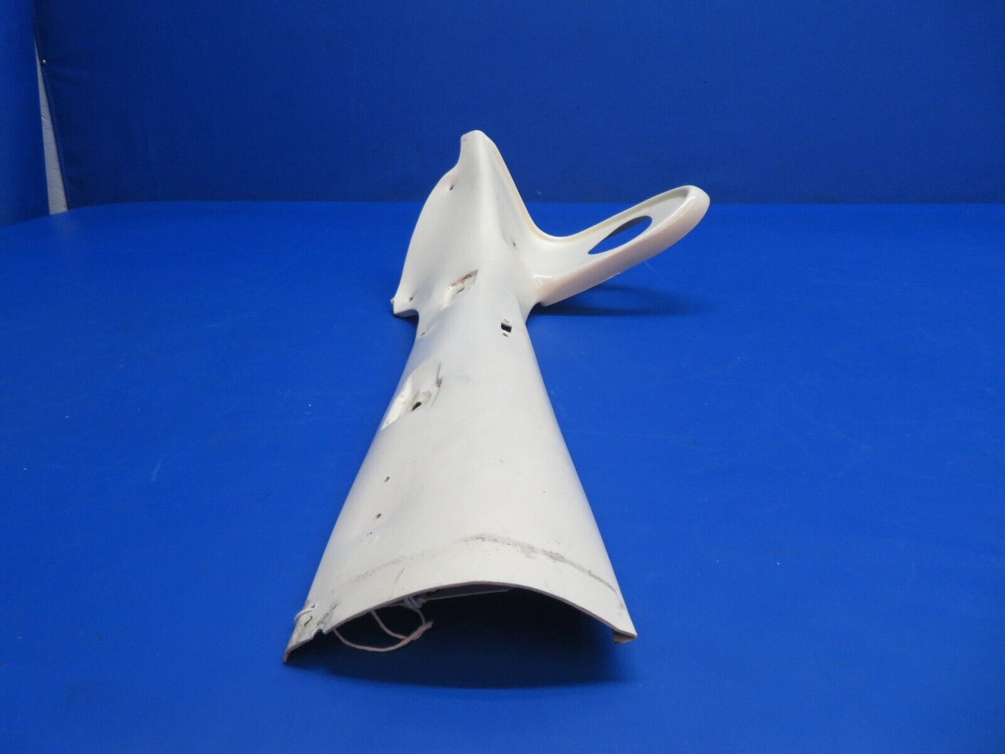 Cessna 172 / 172E Cabin Doorpost Shield Assy LH P/N 0711133-27 (0223-687)