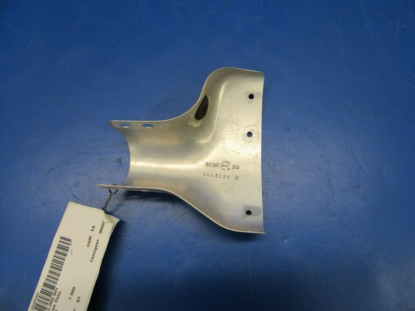 Cessna 207, T207 LH Main Gear Fairing P/N 1241216-3 NOS (0419-415)