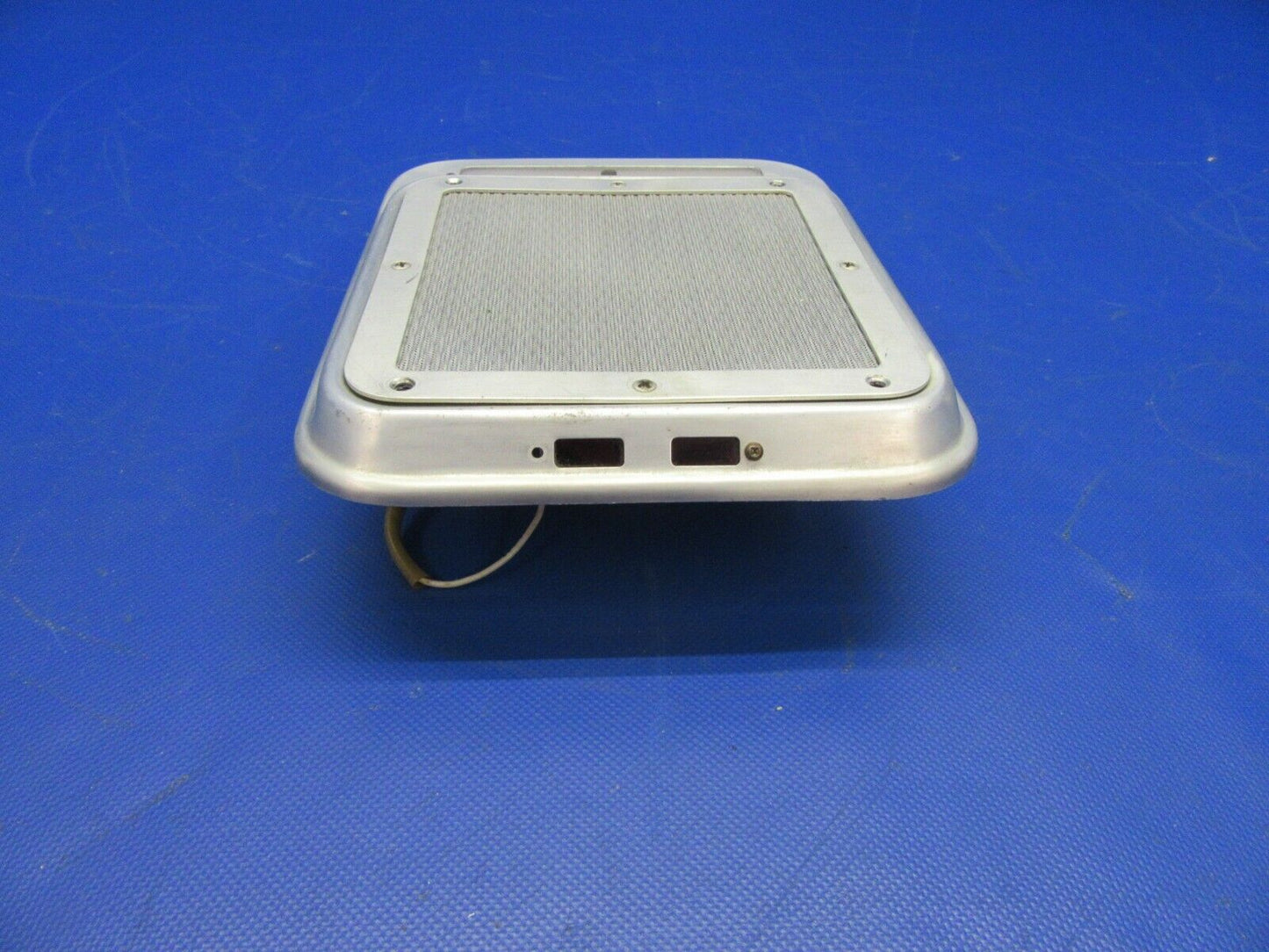 1955 Beech F35 Overhead Dome Light & Radio Speaker P/N 35-344140-602 (1021-398)
