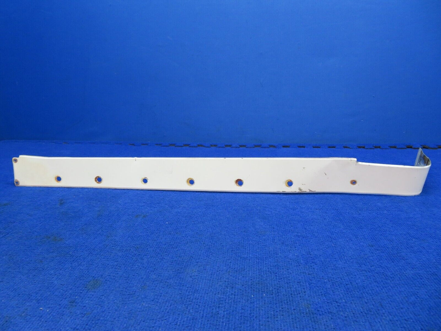 Cessna 150 / 150F Wing Fairing LH & RH P/N 0426003-18 (0822-552)