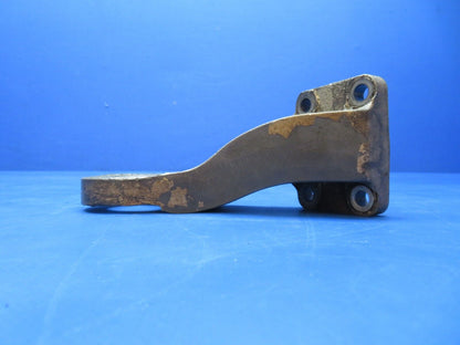 Continental E-Series LH Front Engine Mount Bracket P/N 531241 (0723-646)
