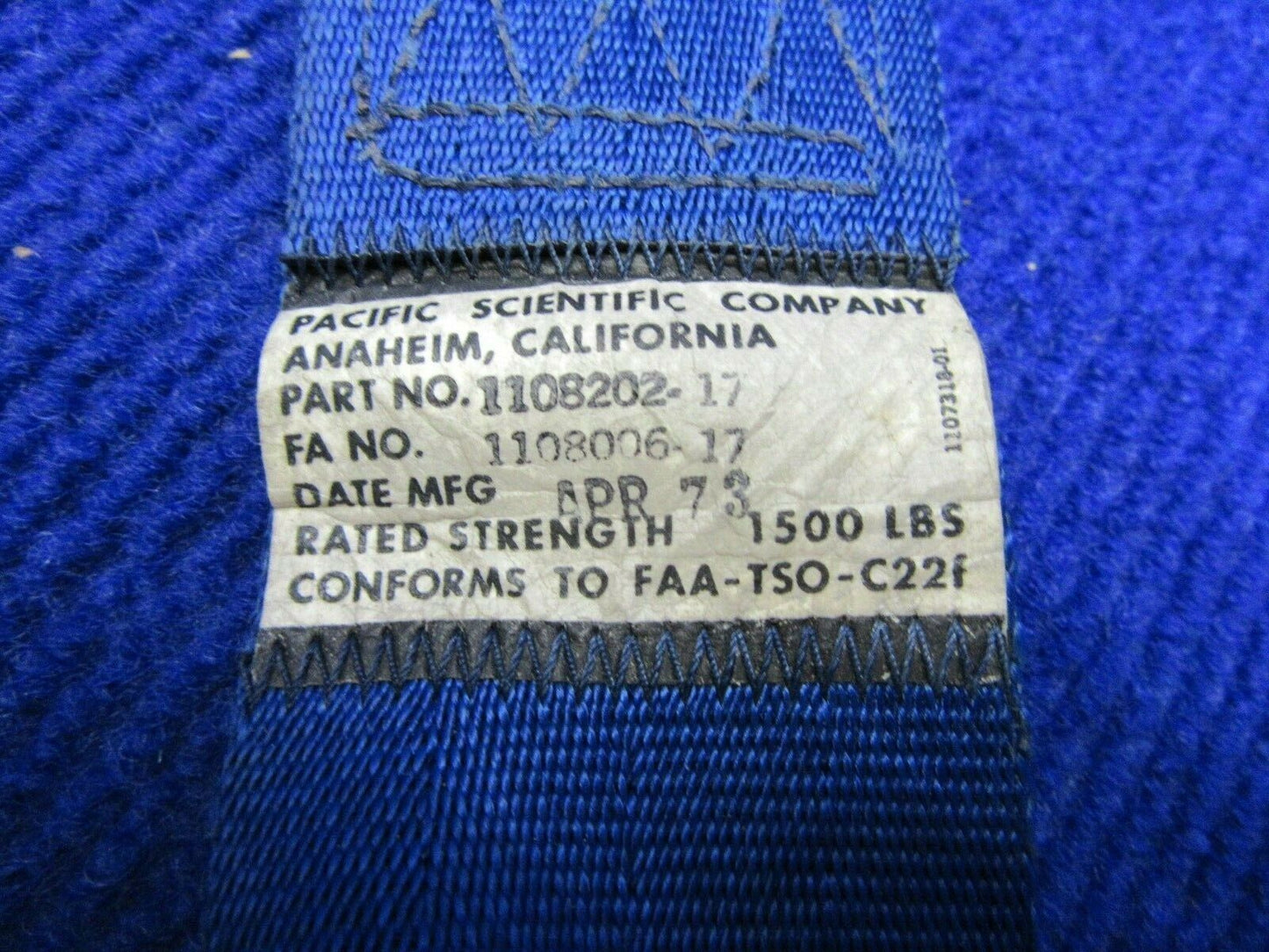 Beech F35 Seat Belts, Pilot, Co-Pilot & Rear Seat P/N 1108202-17 (1121-409)