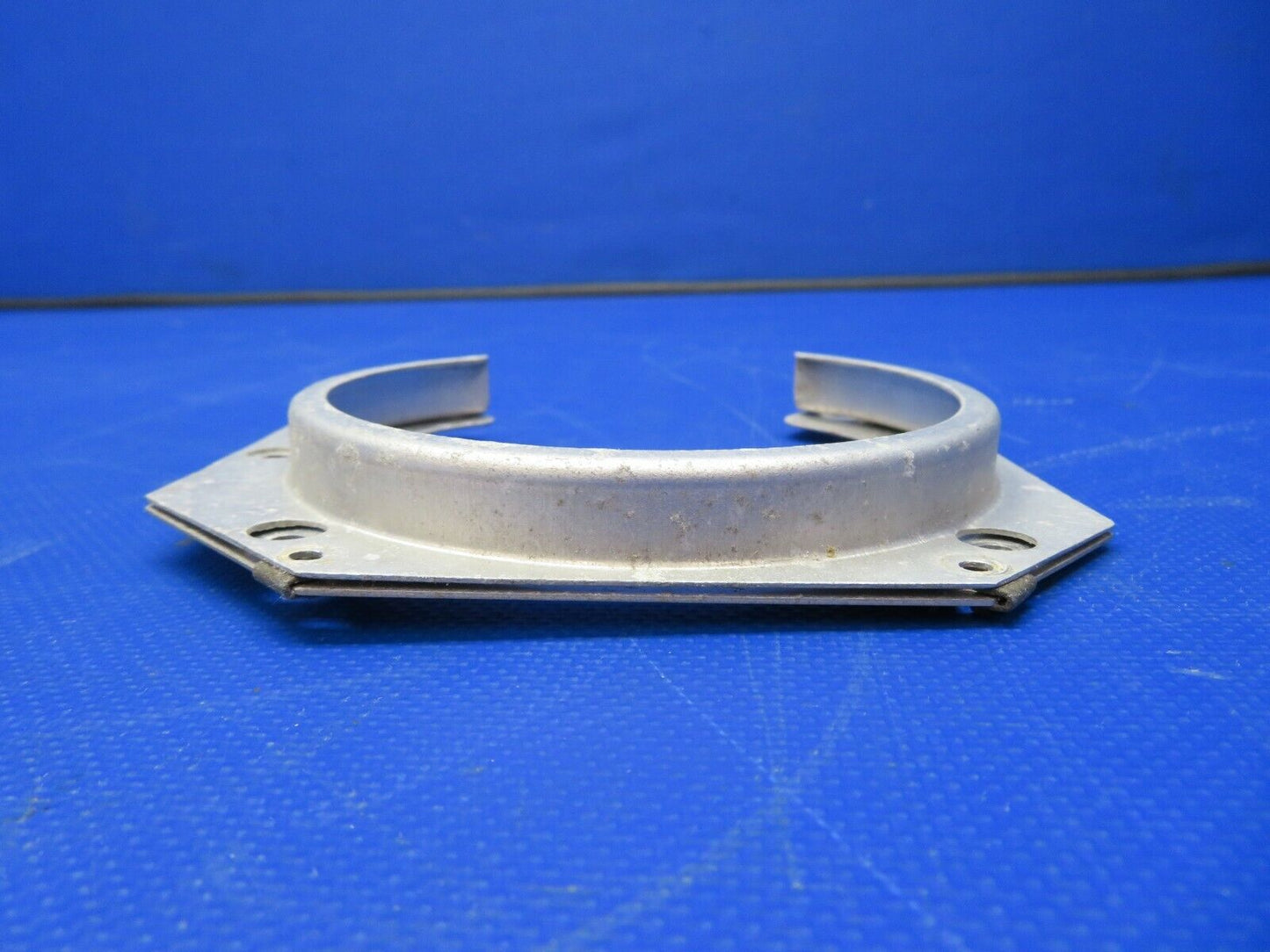 Cessna 172C Landing Light Retainer P/N 0423542-6 (0821-747)