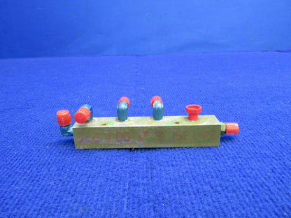 Piper PA-28R-201T LH Hydraulic Manifold P/N 67520-00 (0222-664)
