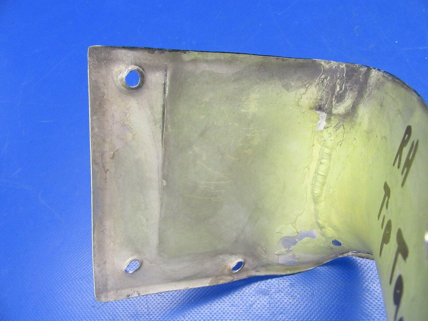Cessna 310 / T310Q Fairing Assy FWD RH Wing Tip Fuel Tank 0823413-4 (0619-347)