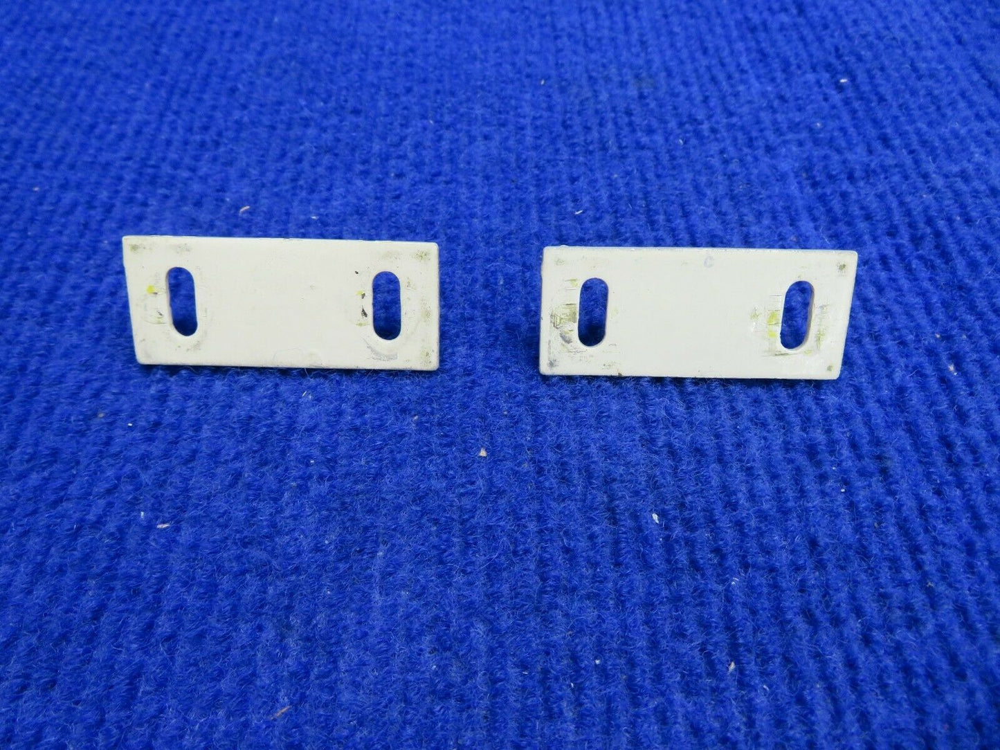 Beech Latch Assembly Nose Baggage Door P/N 002-40069-1 SET OF 2 (0322-742)