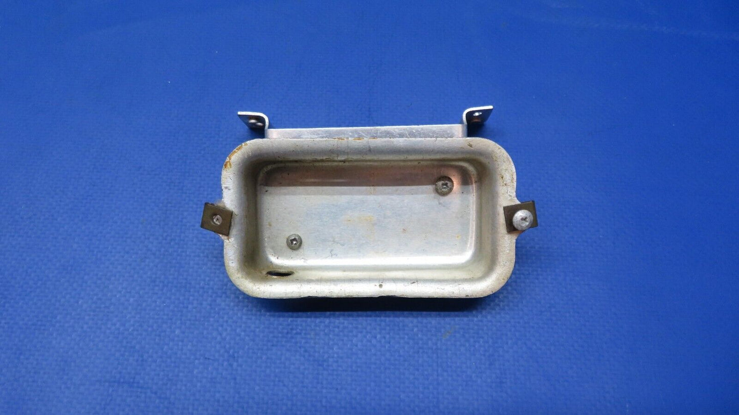 Cessna 210 Reflector Courtesy Light w/ Bracket P/N 0413140-5 (0523-286)