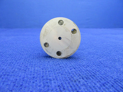 Cirrus SR-22 Axle Main Landing Gear Aluminum P/N 11661-001 (0122-376)