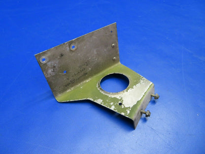 Cessna 310R Support Assy RH Check & Control Valves P/N 0870193-2 (0520-127)