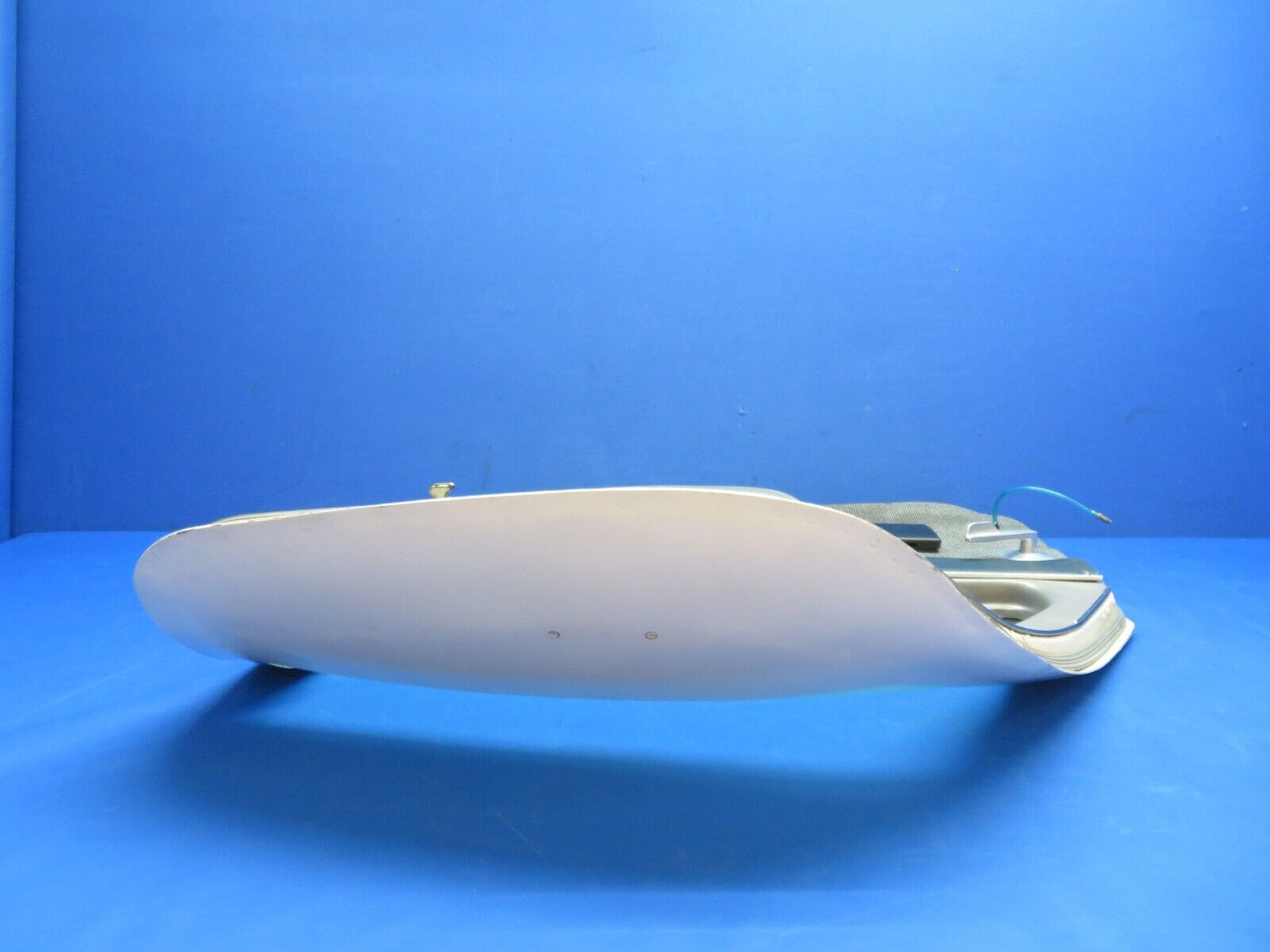 Cessna 310 / 310Q Cabin Door Assy Green Tint P/N 0891002-205 (0823-762)