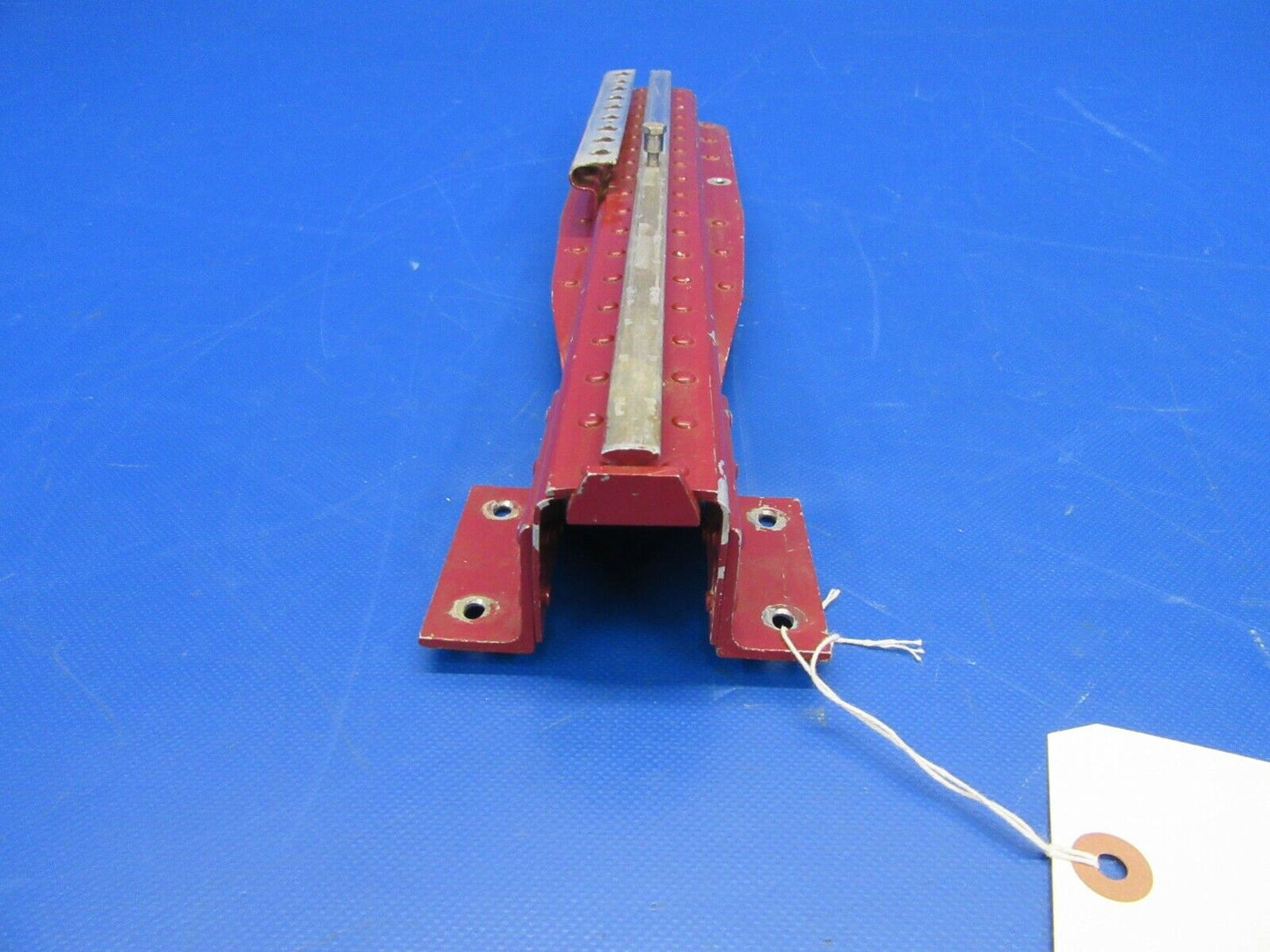 Cessna 310P Track Assy LH Seat OTBD P/N 0812987-9 (0819-166)