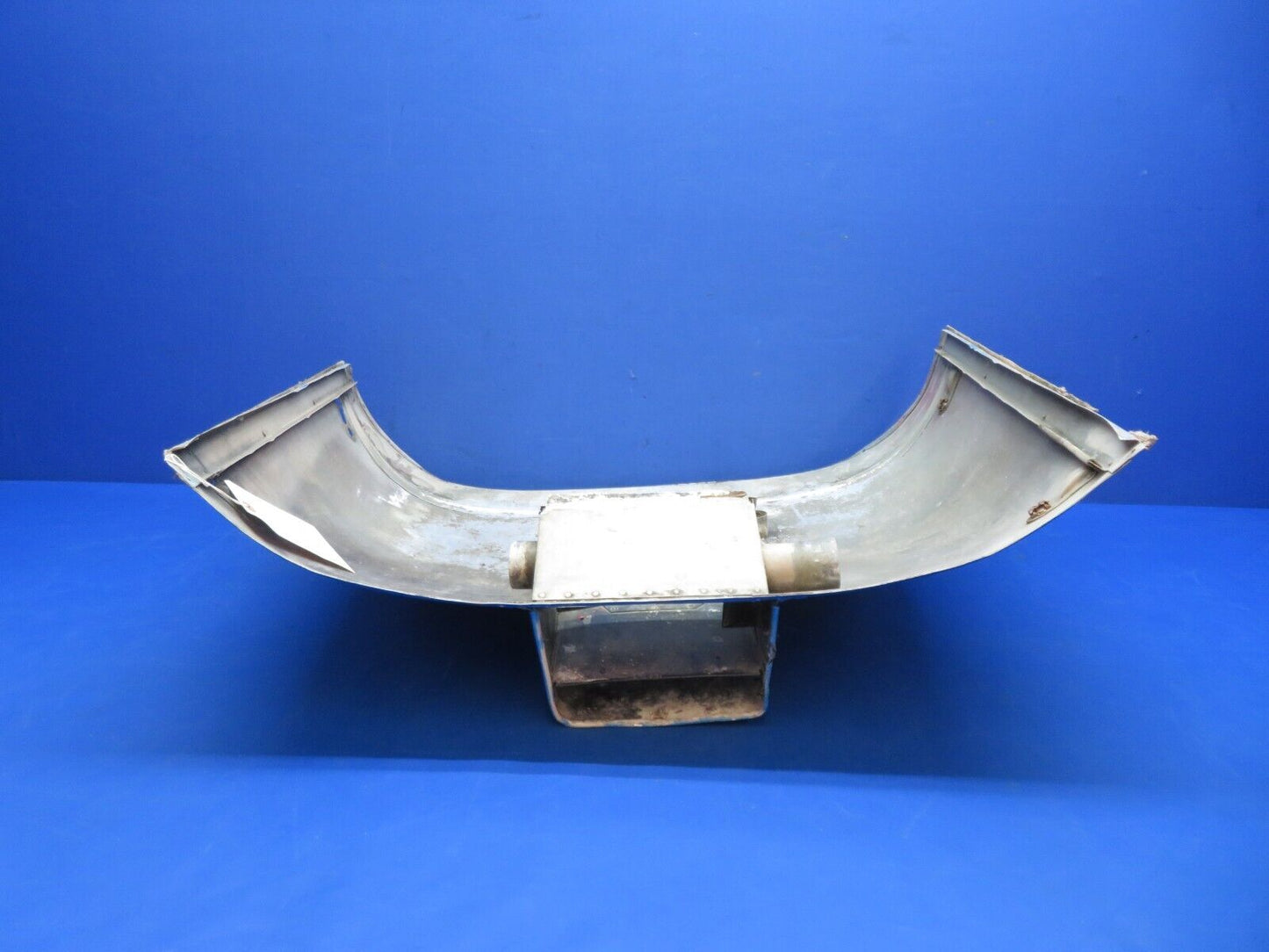 Stinson 108-1 Bottom Cowl Assy W/ Filter Mount P/N 108-6021401-70 (0823-624)
