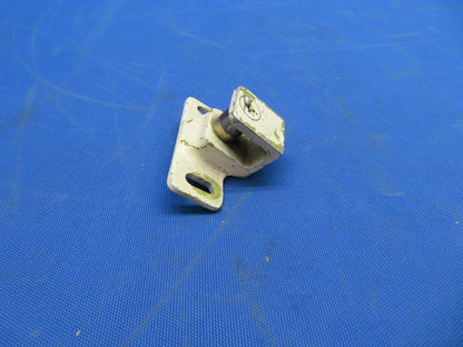 Rockwell Commander 112A Support Cabin Door LWR Latch LH P/N 43716-1 (1020-337)