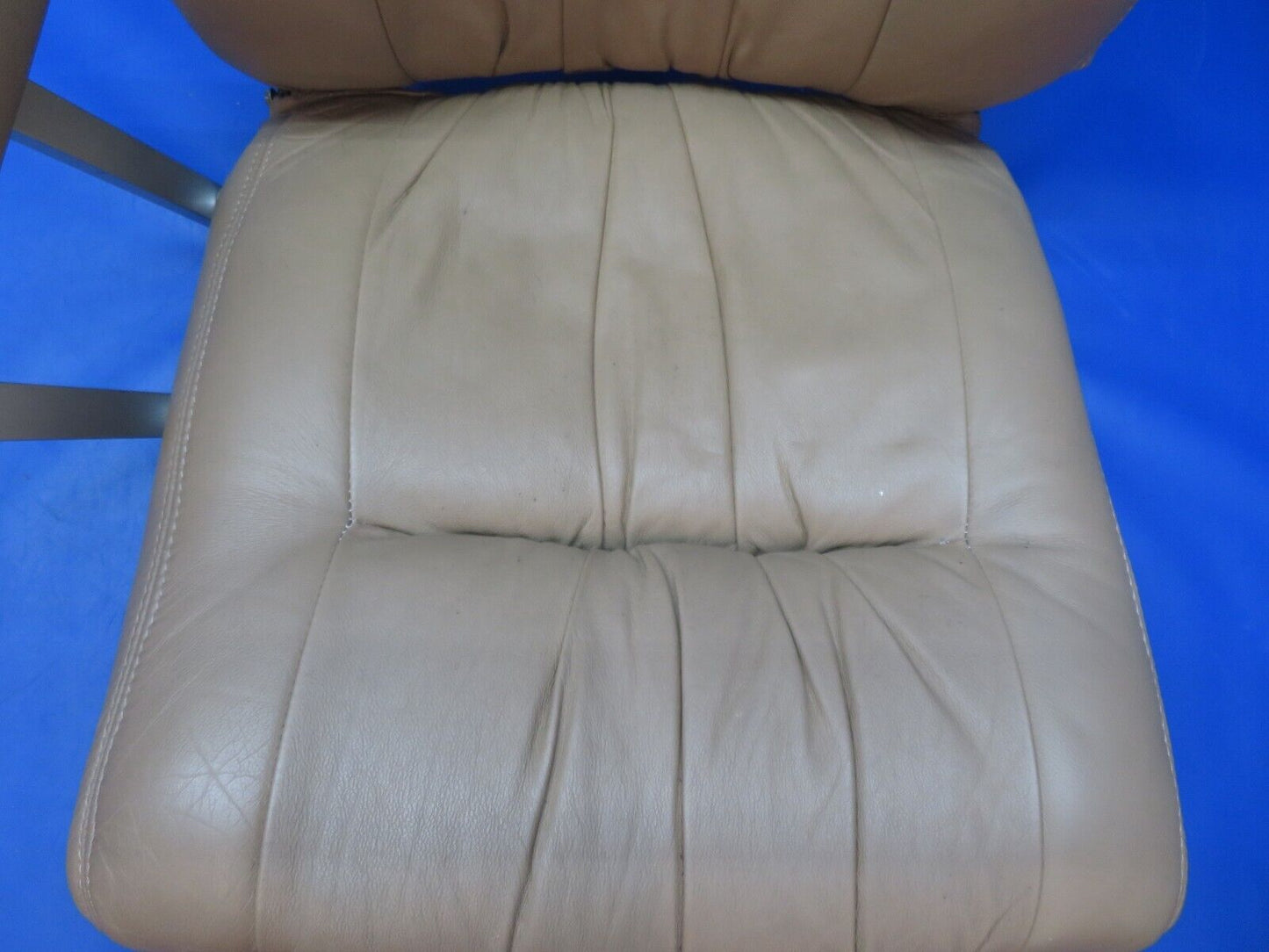 Beech 95-B55 Baron Seat Assy FWD Facing LH #3 P/N 58-530242-1 (0623-364)