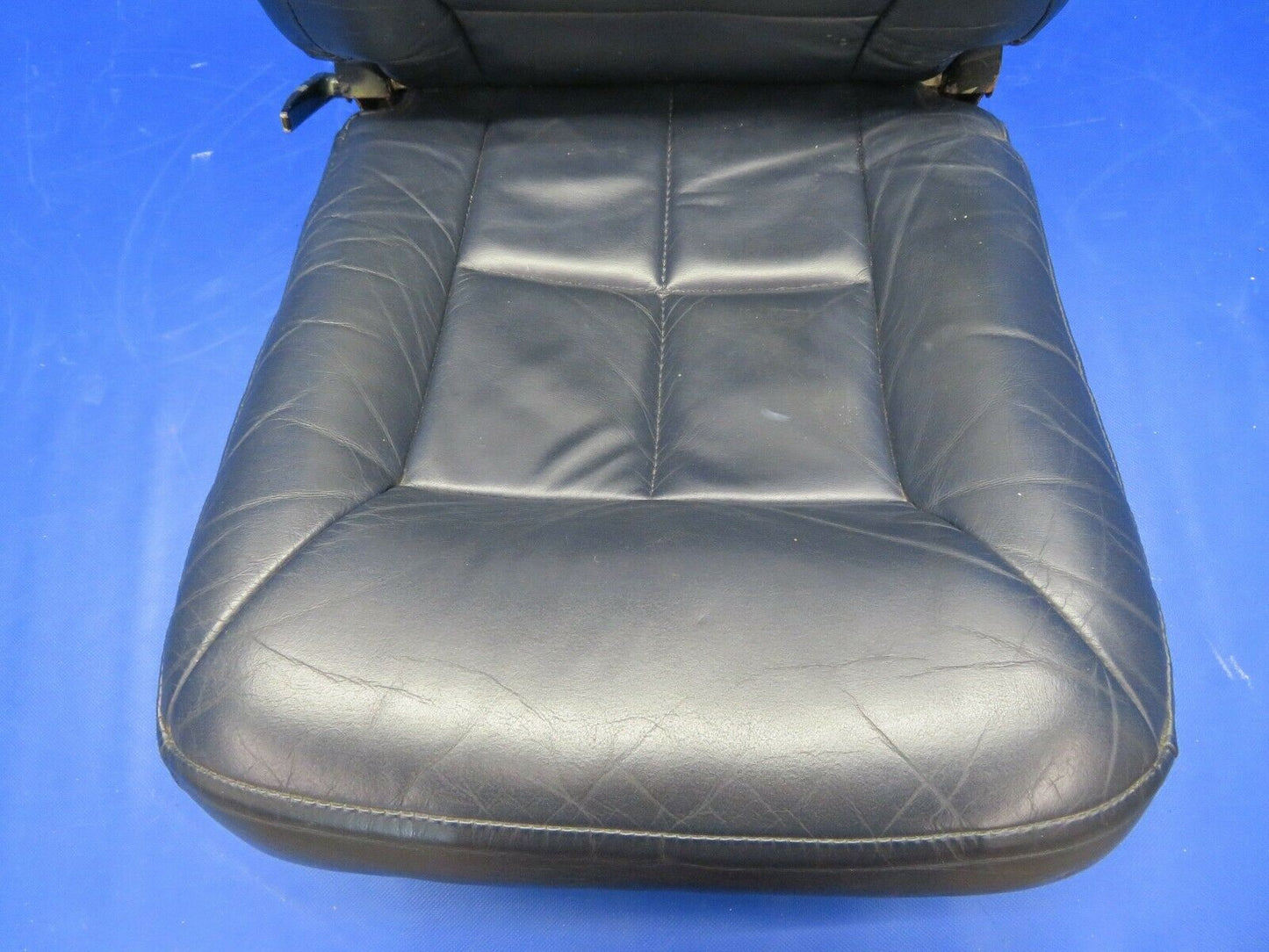 Piper PA-32RT-300 Lance Seat Rear Left #5 Midnight Blue P/N 79479-12 (0521-792)