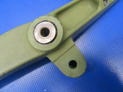 Beech Baron Bellcrank Assy LH Aileron P/N 35-521158-7 (0717-70)