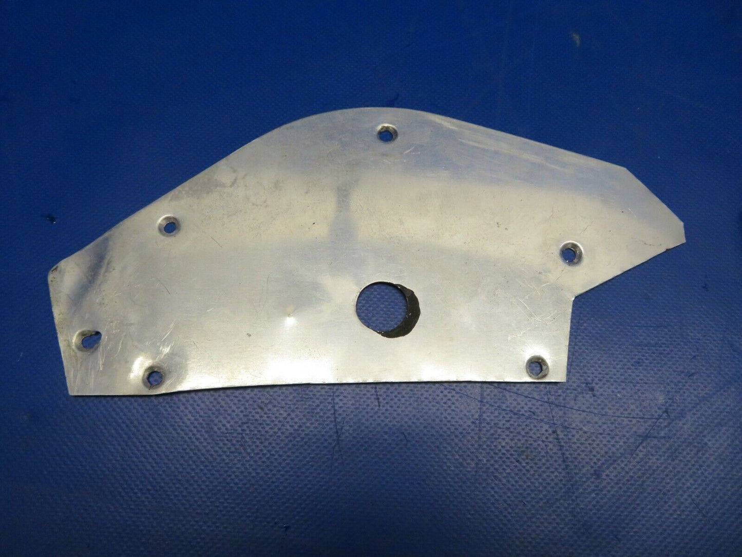 Cessna 310R Trim Indicator Arm and Plate P/N 0861157-1 (0520-336)