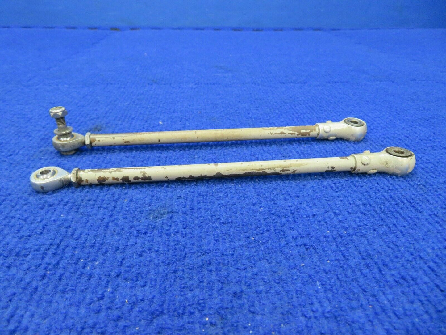 Cessna 310 Tube Assembly Wheel Well Door LOT OF 2 P/N 0843500-13 (0422-424)