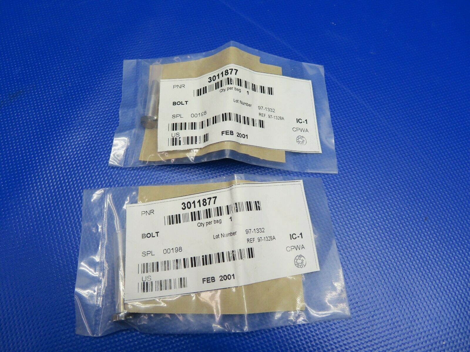 Pratt & Whitney Bolt P/N 3011877 LOT OF 2 NOS (1120-370)