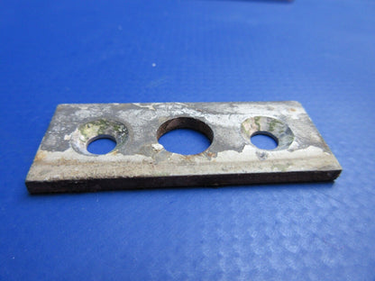 Cessna 401 Cabin Door Strike Plate LOT P/N AV590 (1023-768)