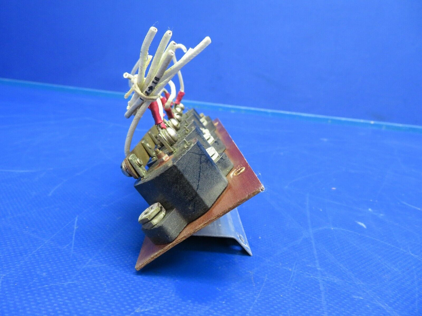 Beech Bonanza G35 Kilxon Circuit Breaker CA-5, CA-10, CA-40 LOT OF 8 (0620-489)